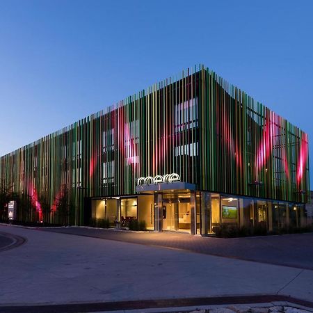 Mere Hotel Виннипег Экстерьер фото