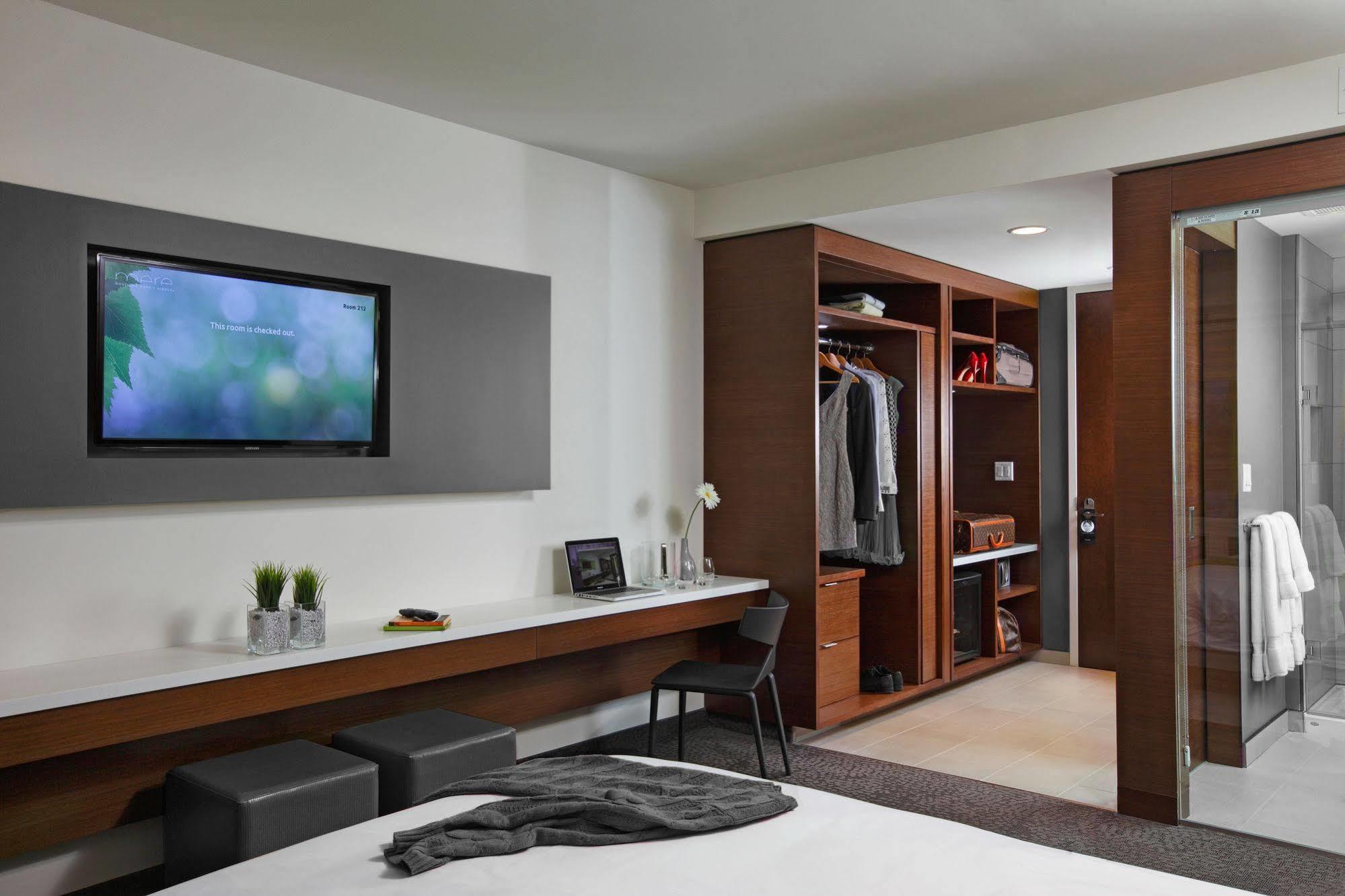 Mere Hotel Виннипег Экстерьер фото